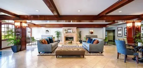Ayres Suites Diamond Bar in West Covina