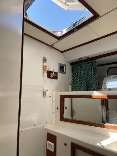 Entire boat Centre Port du Cap Agde
