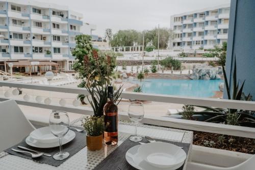 Sunny Escape - Green Park in Golf del Sur Tenerife