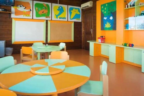 Câu lạc bộ trẻ em tại Self-Catering Studios & Apartments at Hotel Cerro Alagoa