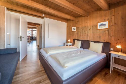 Haus Sonas - Apt with Bedroom & Loft sleeping area
