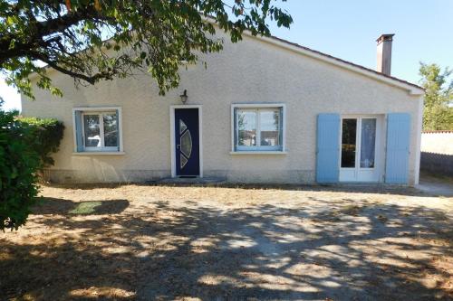 Gîte MMR 6 places avec cour clôturée