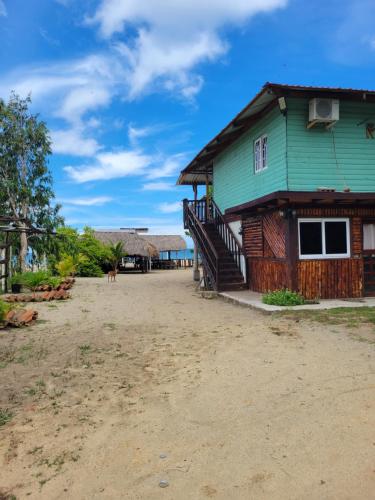 Fotografie z fotogalerie ubytování REYNA DEL MAR cabaña frente al mar v destinaci Trujillo