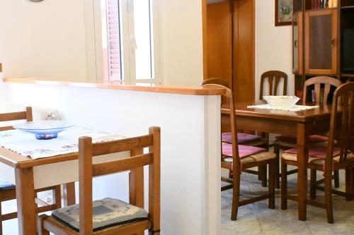 Fotografie z fotogalerie ubytování P044 - Porto Recanati, comodo trilocale in centro storico v destinaci Porto Recanati