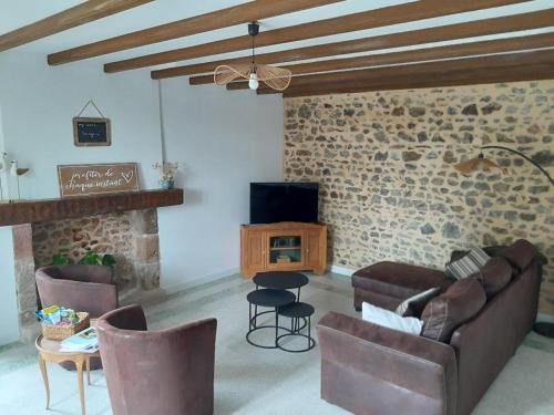 Family home for 14 people