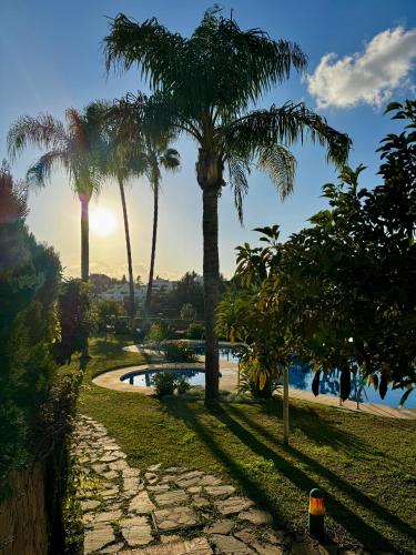 Luxury Golden Mile Townhouse near Puente Romano - EaW Homes