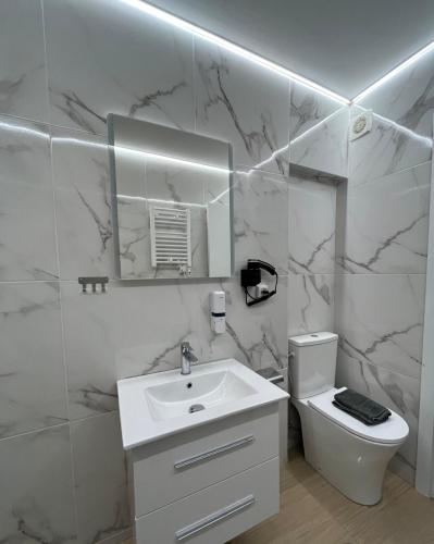 Artemis Suite Evelpidon