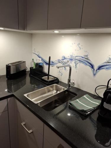 Modern 2BR apartment for up to 6 WEF Exclusive Davos Platz & Promenad