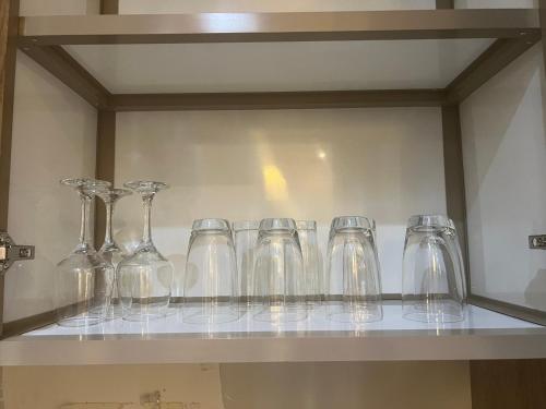 Dapur atau dapur kecil di Modern Cozy Studio in North Obhur - Alyaqoot District, Jeddah