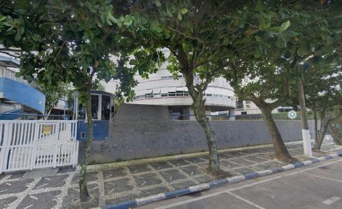 Φωτογραφία από το άλμπουμ του 13-A - Apto 2 dorms c/ar condicionado + 1vaga σε Γκουαρούχα
