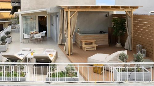 Athens Top Penthouse Apartment With Spa 5' to Metro