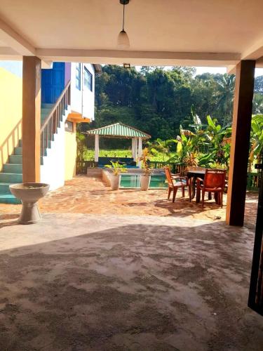 Un balcón o terraza de MSA AnuVilla Unawatuna