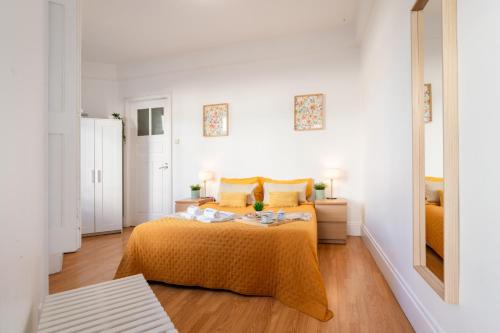 Host Wise - Spacious Comfortable Apartment - Balcony