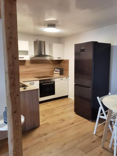 Η κουζίνα ή μικρή κουζίνα στο Wohnung für Monteure und Feriengäste