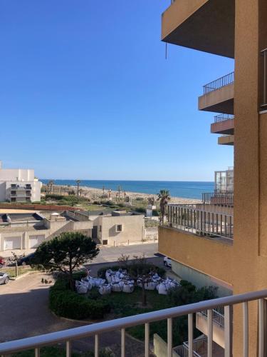 T2 sea view with balcony 15m2