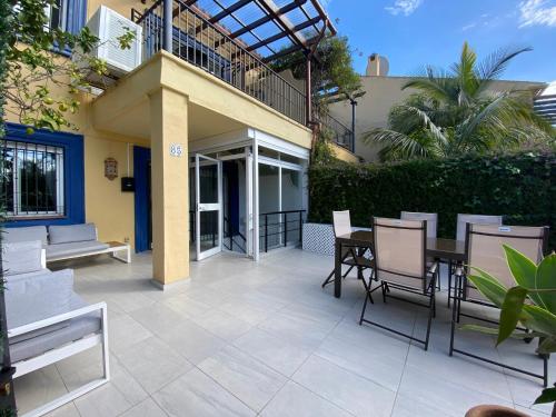 New - MiJa basement Loft Apartment steps from Beach - perfect for Sun and Sport Seekers photo 28