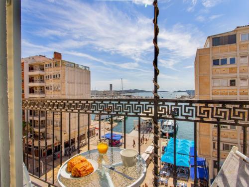 Apartment Appartement vue Mer by Interhome