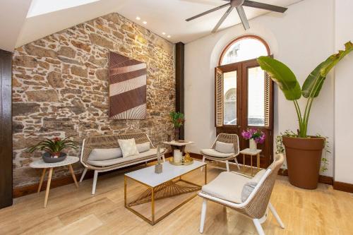 Posezení v ubytování Villas La Fontana Amplia ApartaSuite- piscina 102