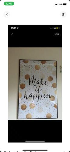 une photo avec les mots pour que cela se produise sur un écran d'ordinateur dans l'établissement Maison au cœur du Vercors, à Saint-Agnan-en-Vercors