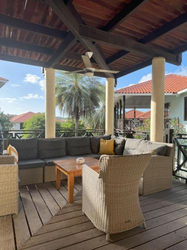 Blue Bay BEACH Villa 25 3-min beach-pool-golf