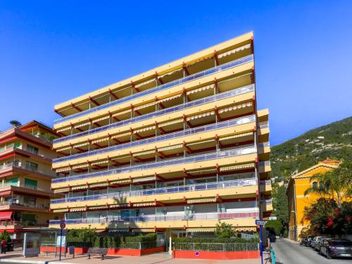 Apartment Le Diplomate by Interhome