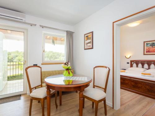 Apartment Villa Vizula by Interhome