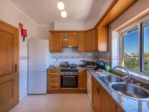 Apartment Sunny Escape - VIP Properties by Interhome
