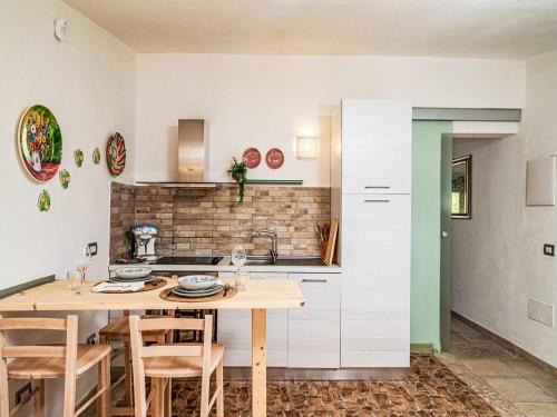Η κουζίνα ή μικρή κουζίνα στο Apartment Sentimentos by Interhome
