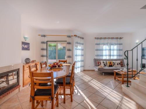 Holiday Home V3 Aguia M - VIP Properties by Interhome