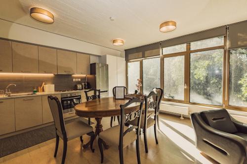 Tsakalof Loft