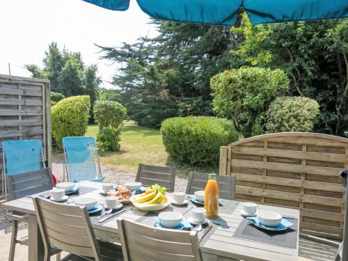 Zahrada ubytování Holiday Home T4-Résidence La Carquois by Interhome