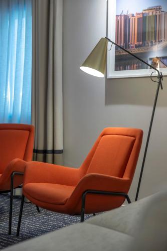 Coin salon dans l'établissement The Morrison Dublin, Curio Collection by Hilton