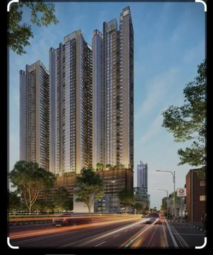 Luxury 32nd Floor 2 Bed-2 Bath Apartment with Pool, Harbour & Lotus Tower views