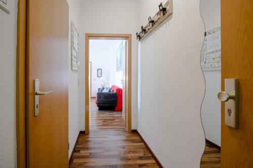 Fotografie z fotogalerie ubytování Moderne Wohnung in zentraler Lage mit Balkon - WLAN v destinaci Magdeburk