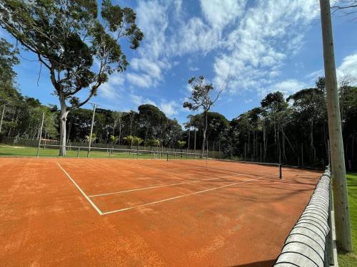 Tennis- og/eller squashfaciliteter på ecco village arraial dajuda eller i nærheden