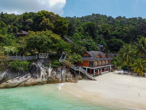Gallery image of Cozy Resort in Perhentian Island