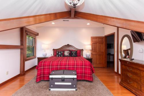 Katil atau katil-katil dalam bilik di Lookout Lodge