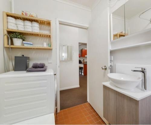 Ένα μπάνιο στο Karas 6 Thredbo Village