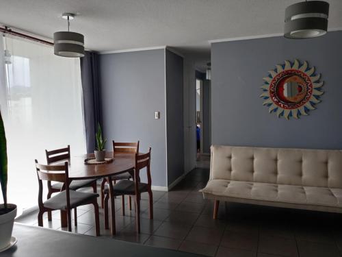 Khu vực ghế ngồi tại Condominio Mistral Oriente 2