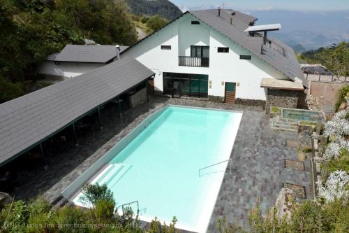 Sundlaugin á Hotel Termales del Ruiz eða í nágrenninu