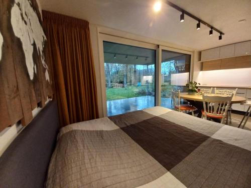 Postel nebo postele na pokoji v ubytování Eco b&b, 4km to UT and city center