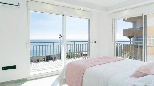 Paradise on the seafront in Fuengirola