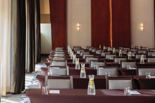 Der Geschäftsbereich oder Konferenzraum in der Unterkunft Alma San Diego Downtown, a Tribute Portfolio Hotel