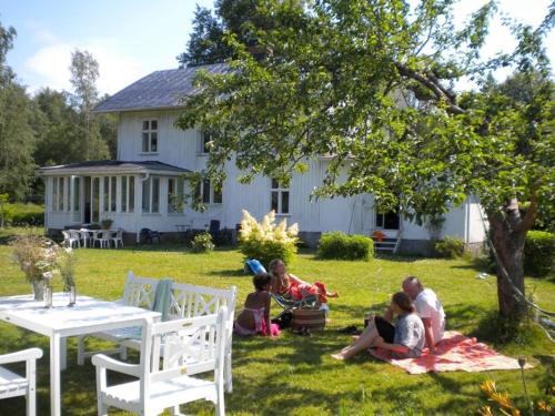 Zahrada ubytování Large villa at the beach, Sweeden, Värmland, 2 hours from Oslo