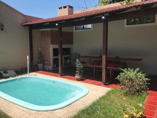 Bazén v ubytování Casa quinta hermosa nebo v jeho okolí