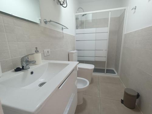 Las Floritas Apartment in Las Americas 44