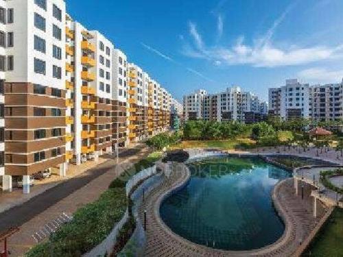 Swimmingpoolen hos eller tæt på 3bhk flat at doddaballapur, yelanka