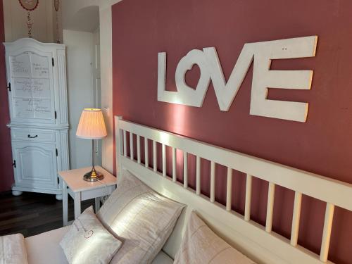 Ένα ή περισσότερα κρεβάτια σε δωμάτιο στο Apartmány Villa Magnolie