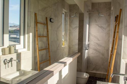 Studio with Acropolis View near to metro and Highlights