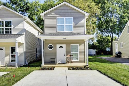 Το κτήριο όπου στεγάζεται  η παραθεριστική κατοικία